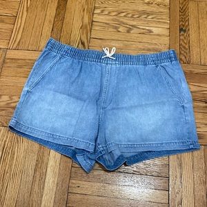 Women Shorts Gap Very Good Condition